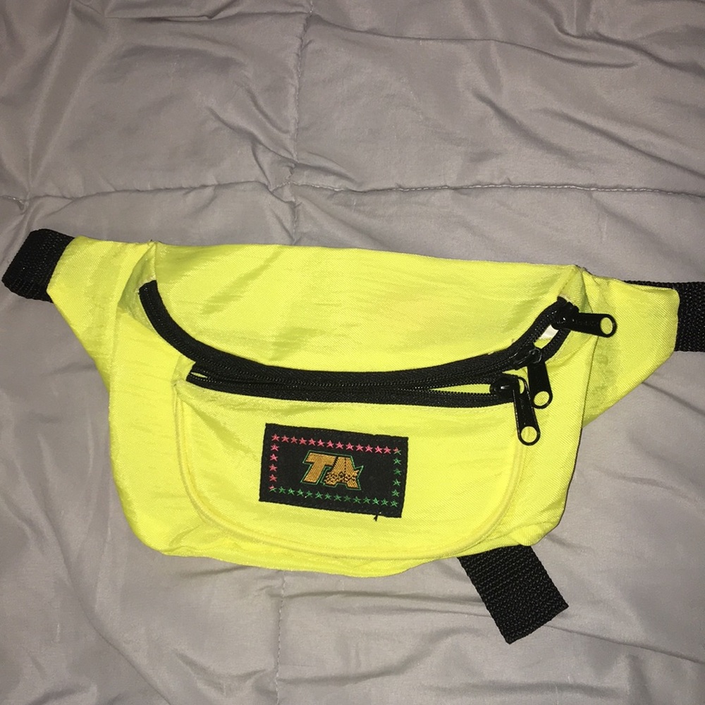 Fanny pack